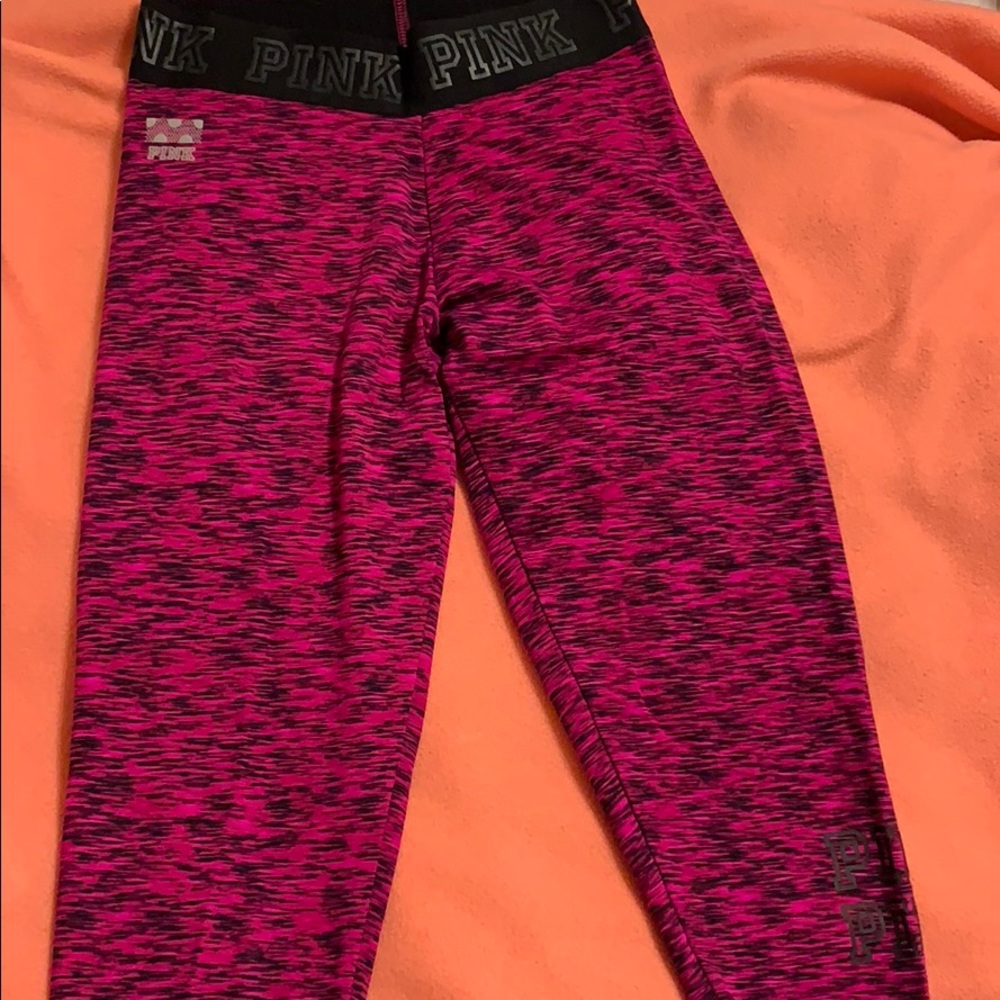 PINK SIZE XS CROP LEGGINGS
